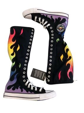 Converse NWT Women’s 8 / Men’s 6 Chuck Taylor XXHi Pride Sneakers A15779C